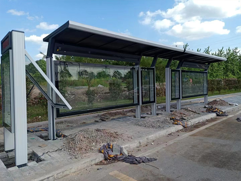 公交站臺的照明設計：候車亭廠家建議